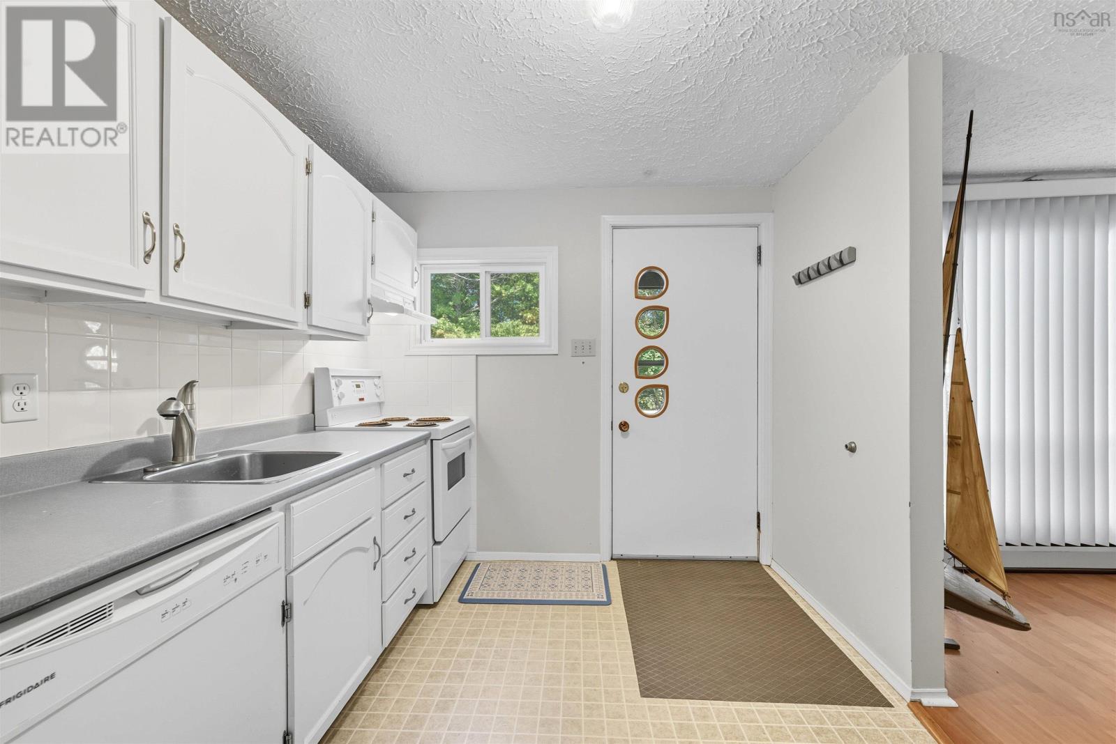 1-2 15 Idlewylde Road, Halifax, Nova Scotia  B3N 1B8 - Photo 27 - 202525286