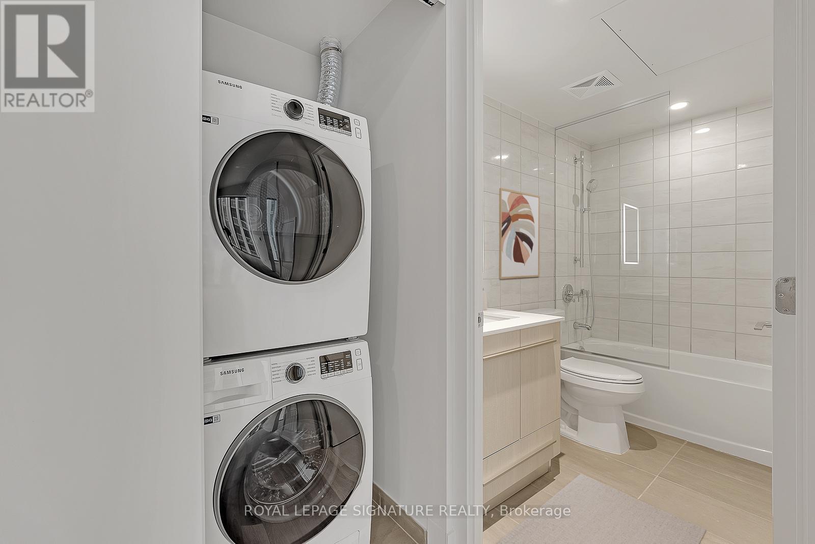 2809 - 8 Cumberland Street, Toronto, Ontario  M4W 0B6 - Photo 8 - C12521020