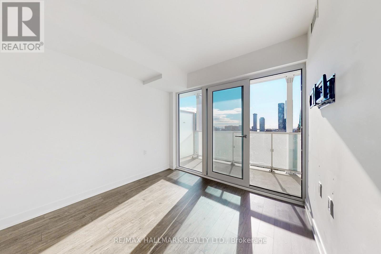 1207 - 88 Queen Street E, Toronto, Ontario  M5C 0B6 - Photo 15 - C12521022