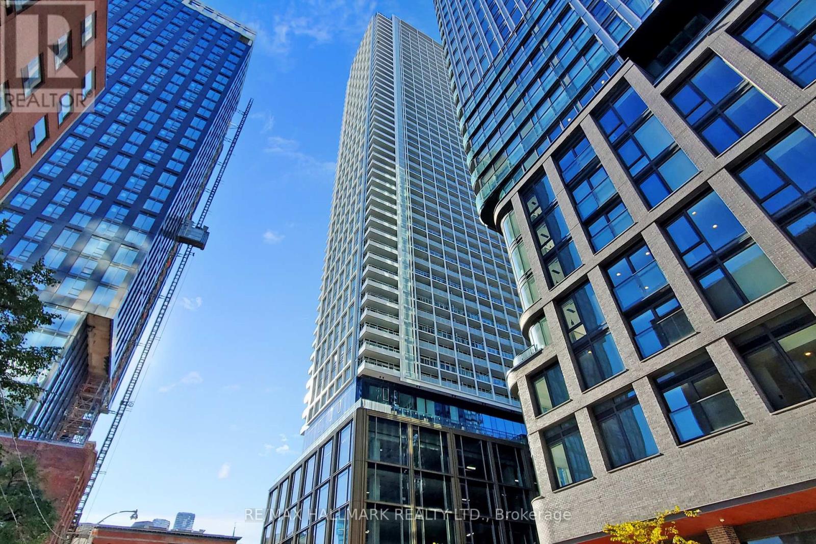 1207 - 88 Queen Street E, Toronto, Ontario  M5C 0B6 - Photo 2 - C12521022