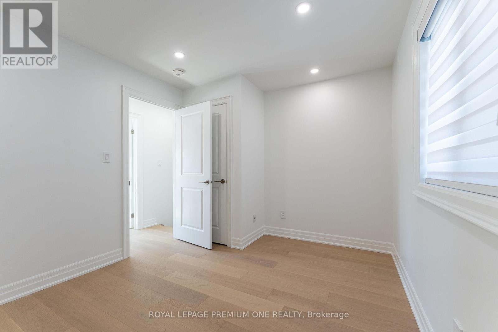 286 Waterloo Avenue S, Toronto, Ontario  M3H 3Z8 - Photo 19 - C12521074