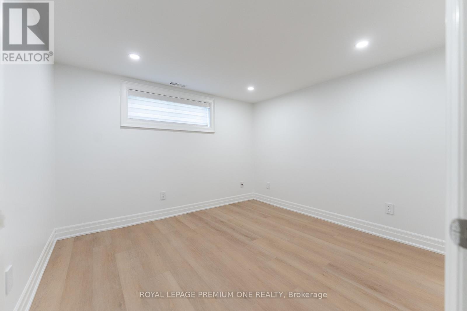 286 Waterloo Avenue S, Toronto, Ontario  M3H 3Z8 - Photo 21 - C12521074