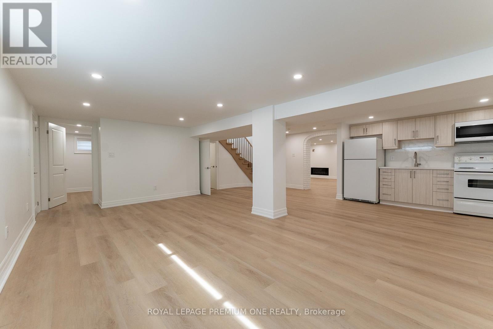 286 Waterloo Avenue S, Toronto, Ontario  M3H 3Z8 - Photo 24 - C12521074