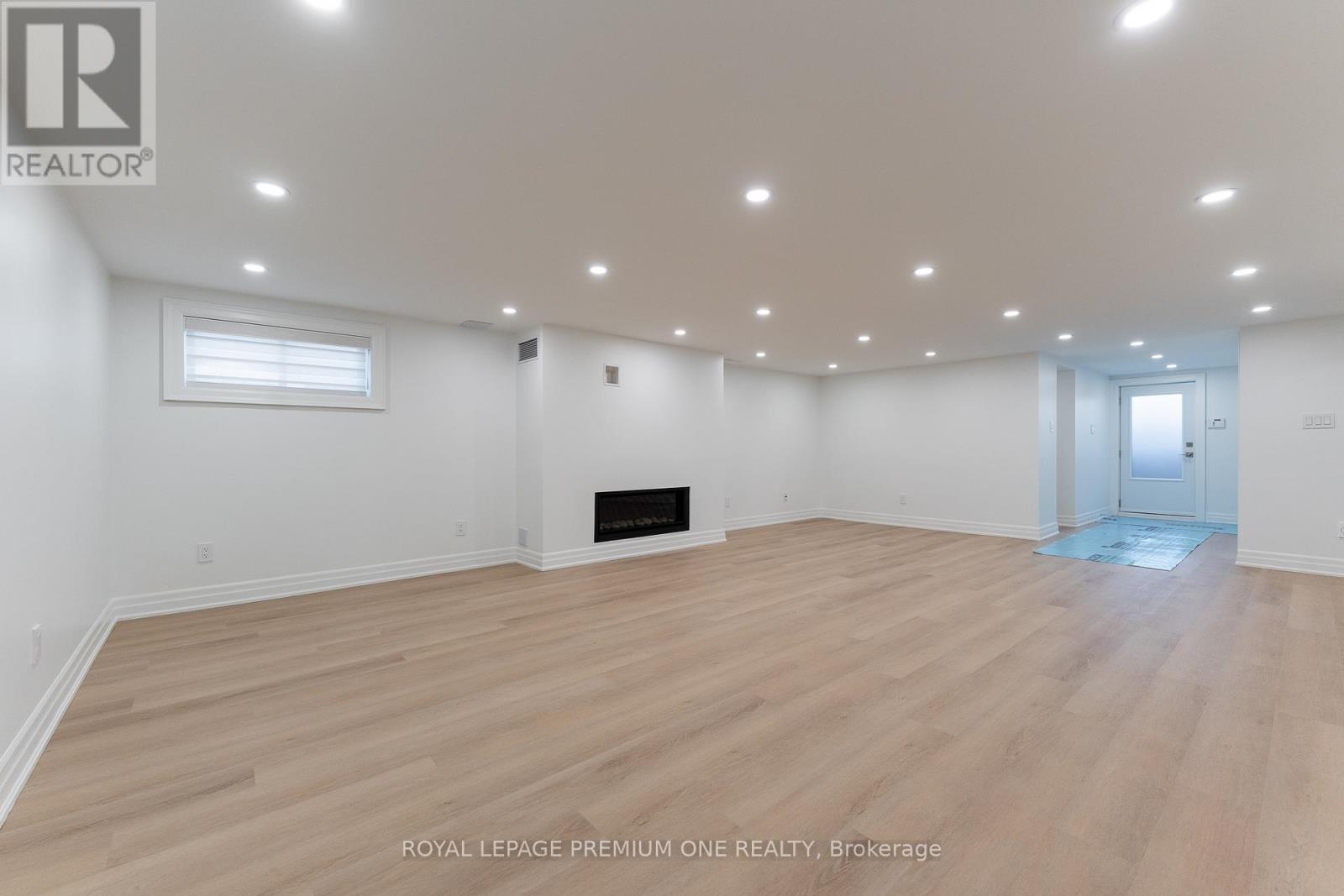 286 Waterloo Avenue S, Toronto, Ontario  M3H 3Z8 - Photo 9 - C12521074