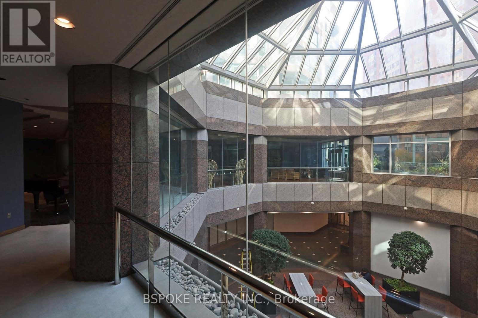 2500 - 38 Elm Street, Toronto, Ontario  M5G 2K5 - Photo 24 - C12521118