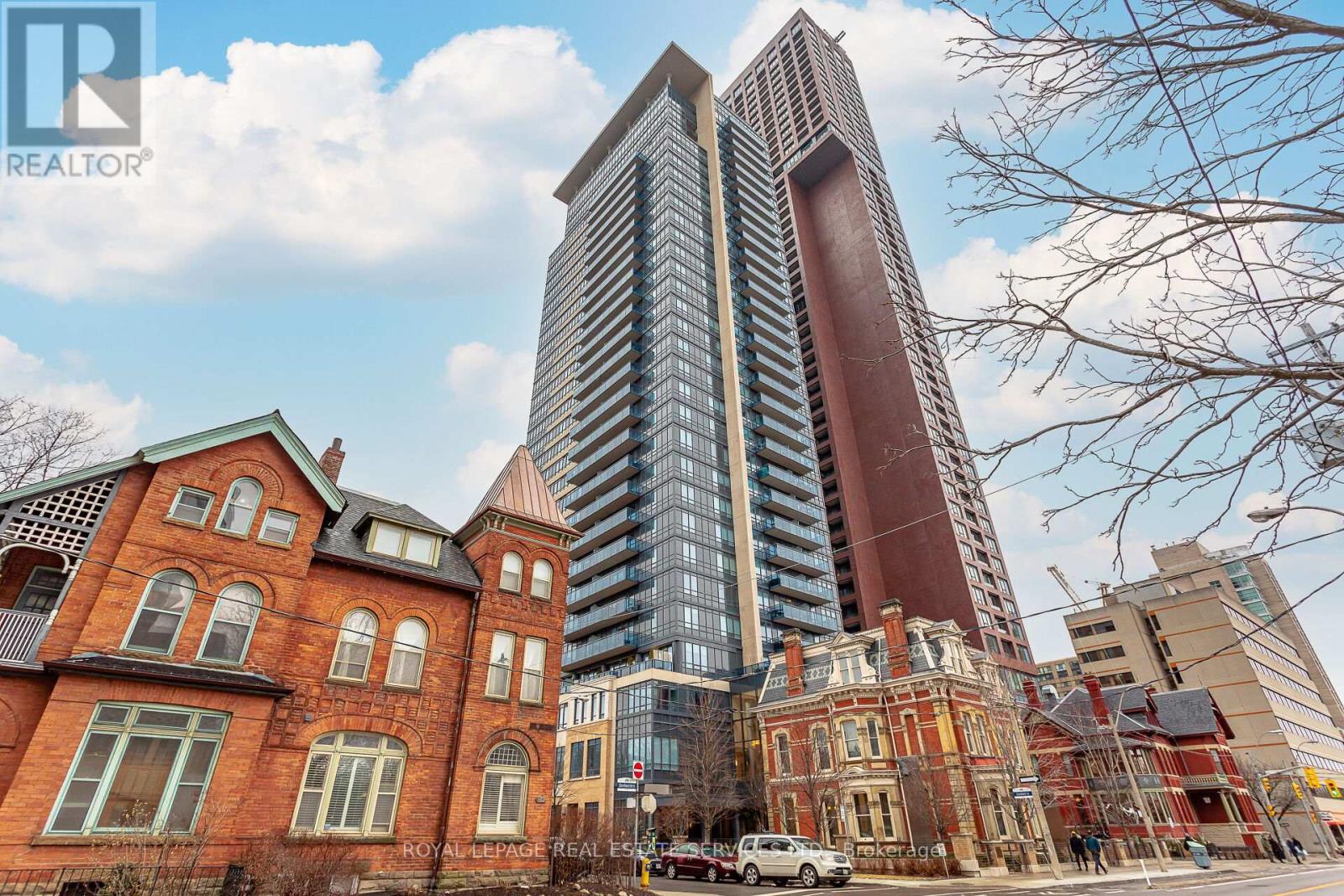 206 - 28 LINDEN STREET, Toronto, Ontario