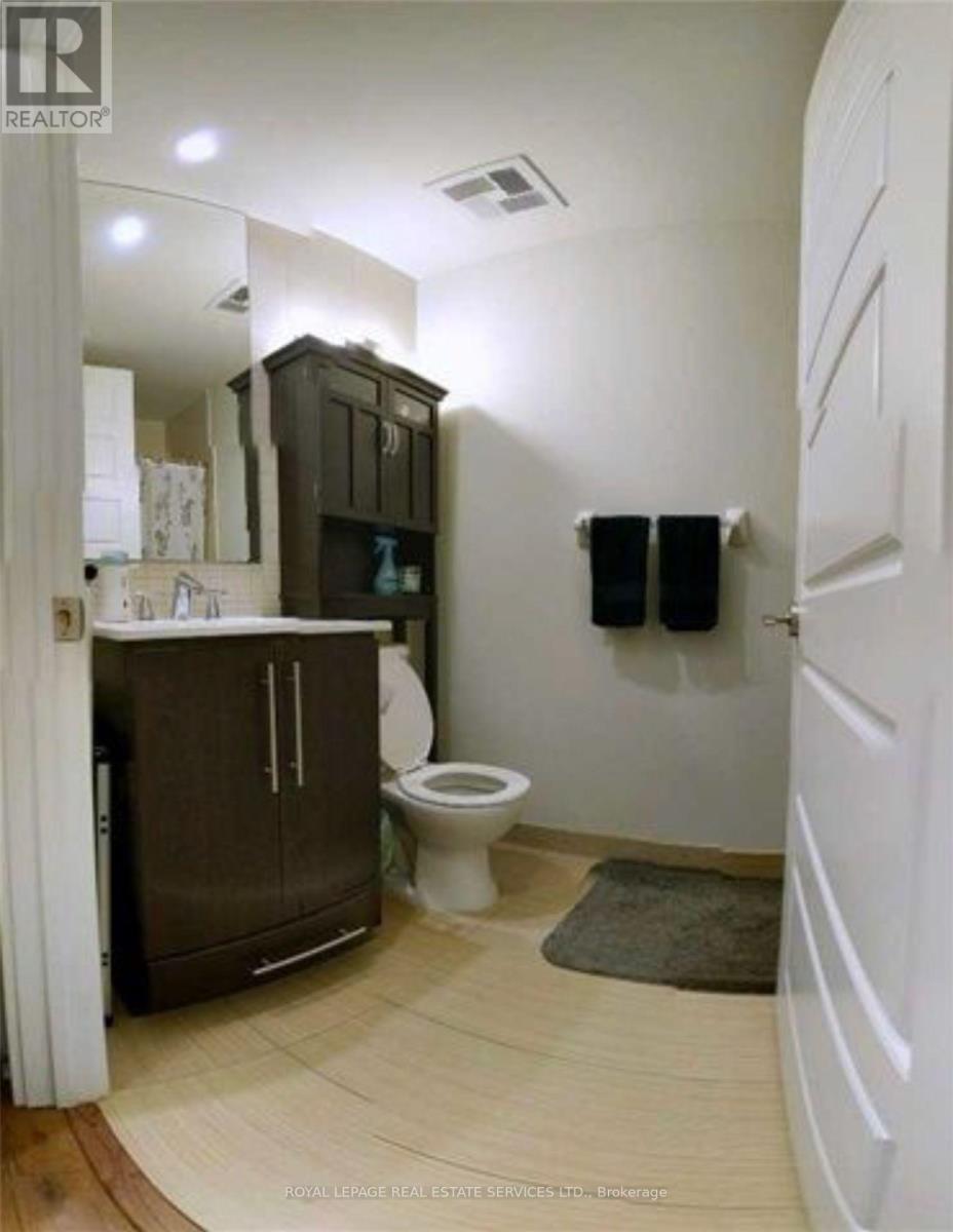 206 - 28 Linden Street, Toronto, Ontario  M4Y 0A4 - Photo 15 - C12521152