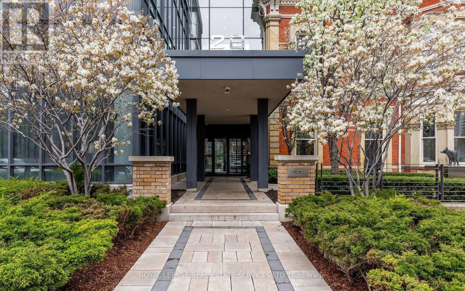 206 - 28 Linden Street, Toronto, Ontario  M4Y 0A4 - Photo 2 - C12521152