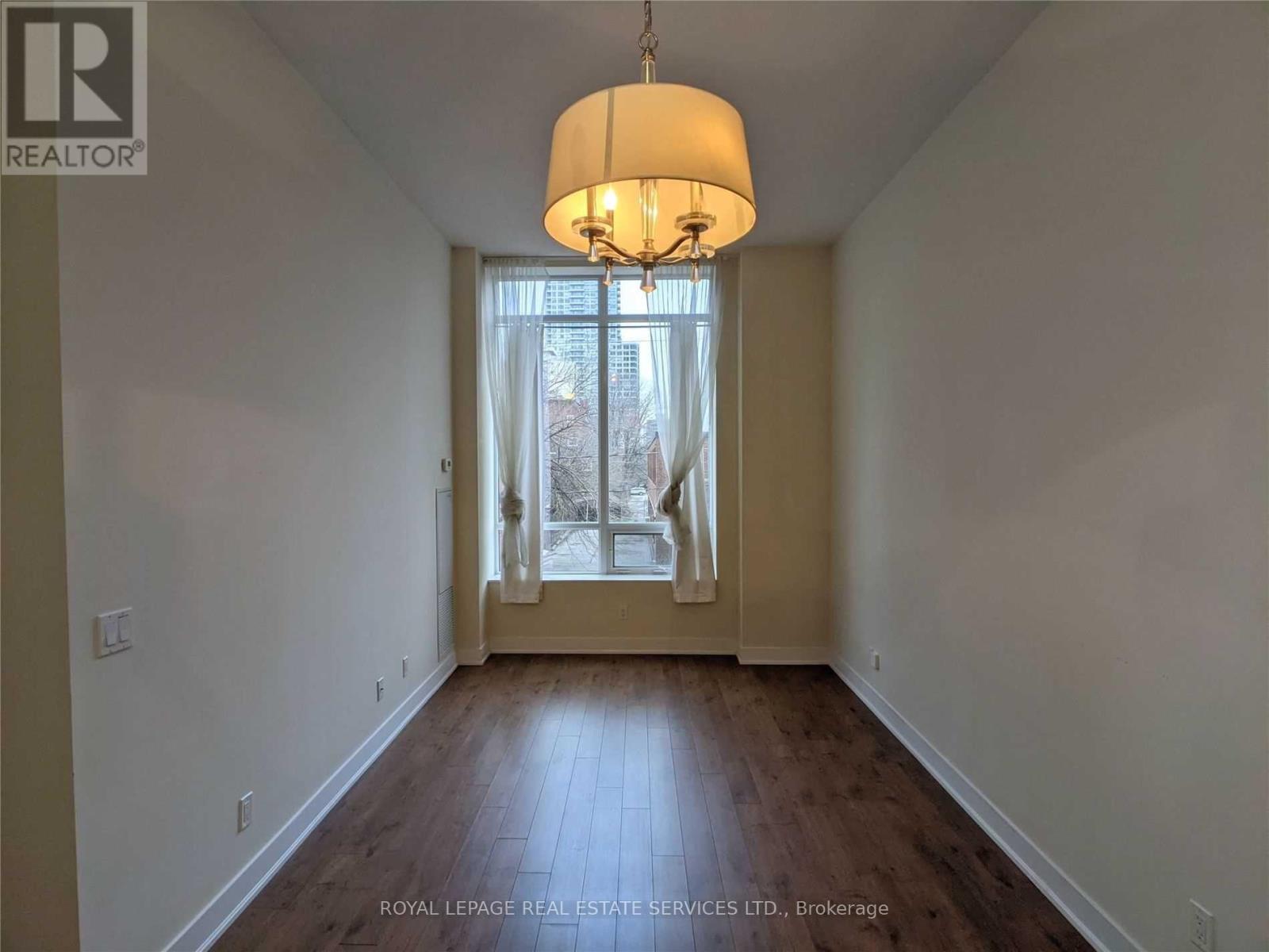 206 - 28 Linden Street, Toronto, Ontario  M4Y 0A4 - Photo 9 - C12521152