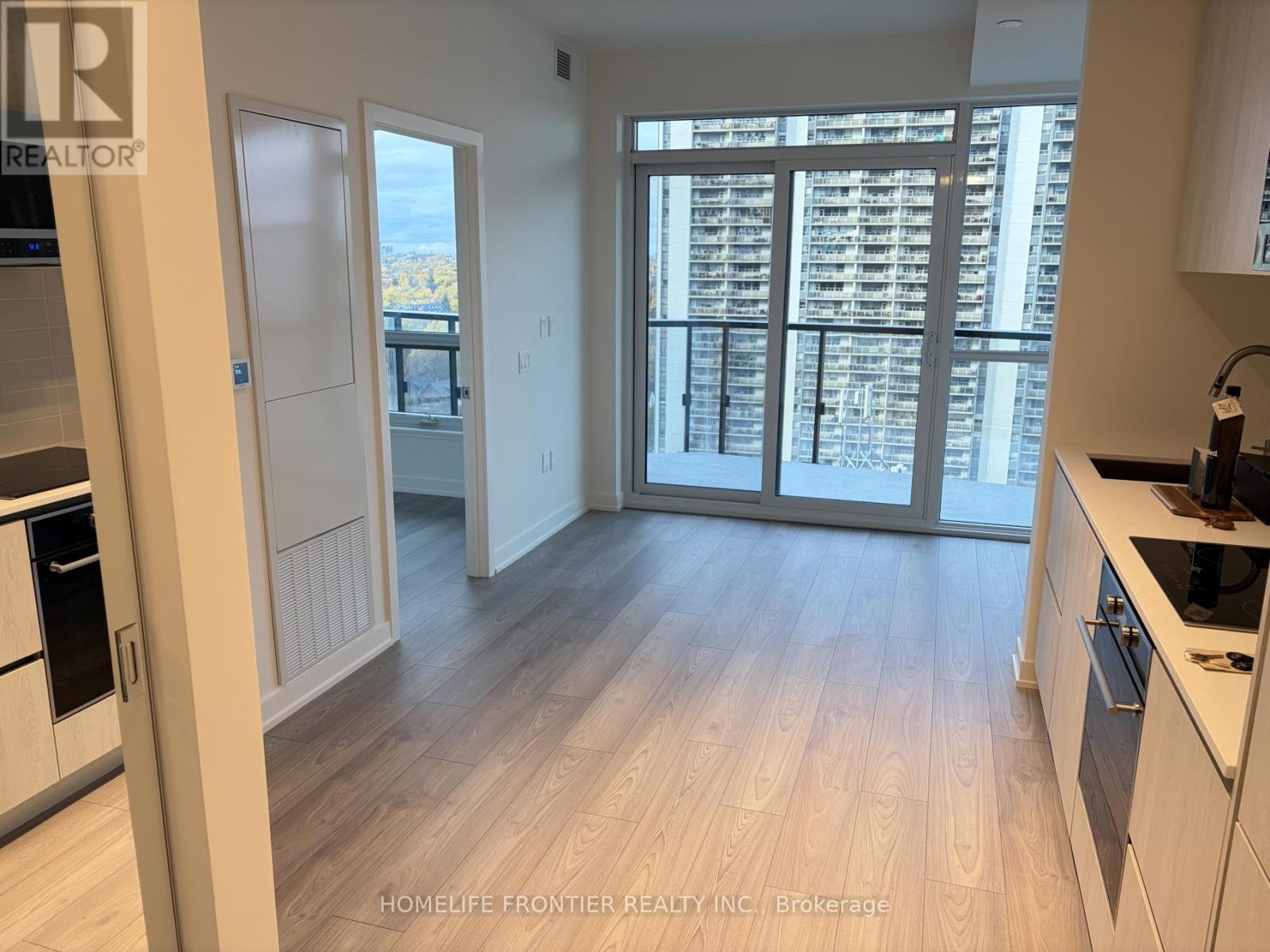 1513 - 120 Broadway Avenue, Toronto, Ontario  M4P 0E9 - Photo 7 - C12521190