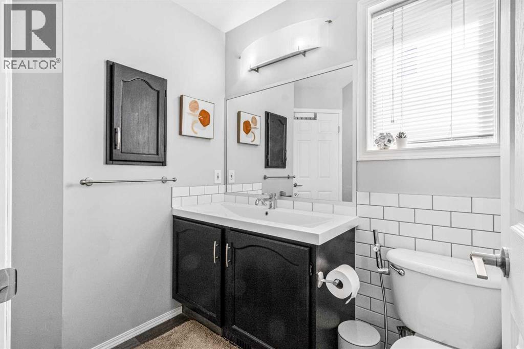 295 Coventry Road Ne, Calgary, Alberta  T3K 5K5 - Photo 21 - A2253150