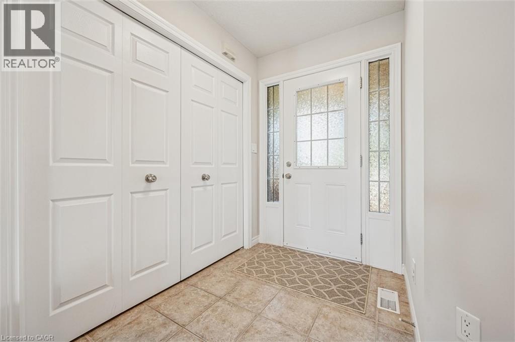 383 Tealby Crescent, Waterloo, Ontario  N2J 0A1 - Photo 5 - 40784970