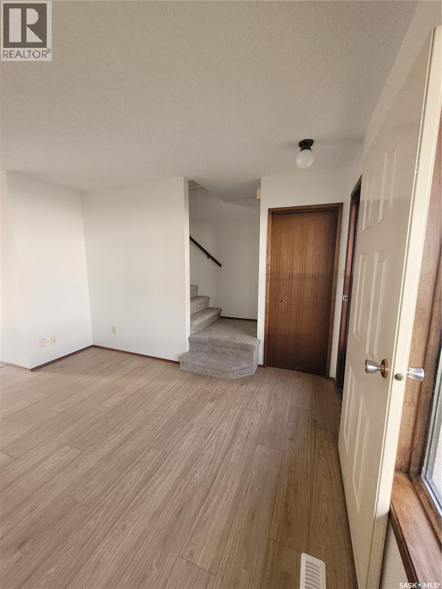 218-220 Wakabayashi Way, Saskatoon, Saskatchewan  S7K 7M2 - Photo 13 - SK023601