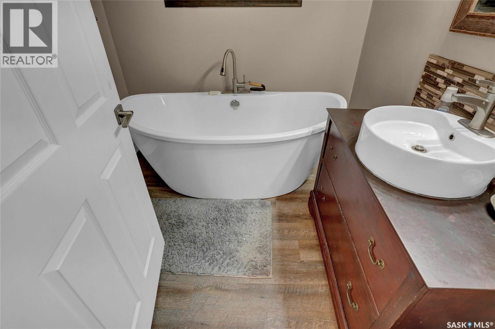 26 Main Street, Marquis, Saskatchewan  S0H 2X0 - Photo 22 - SK022455