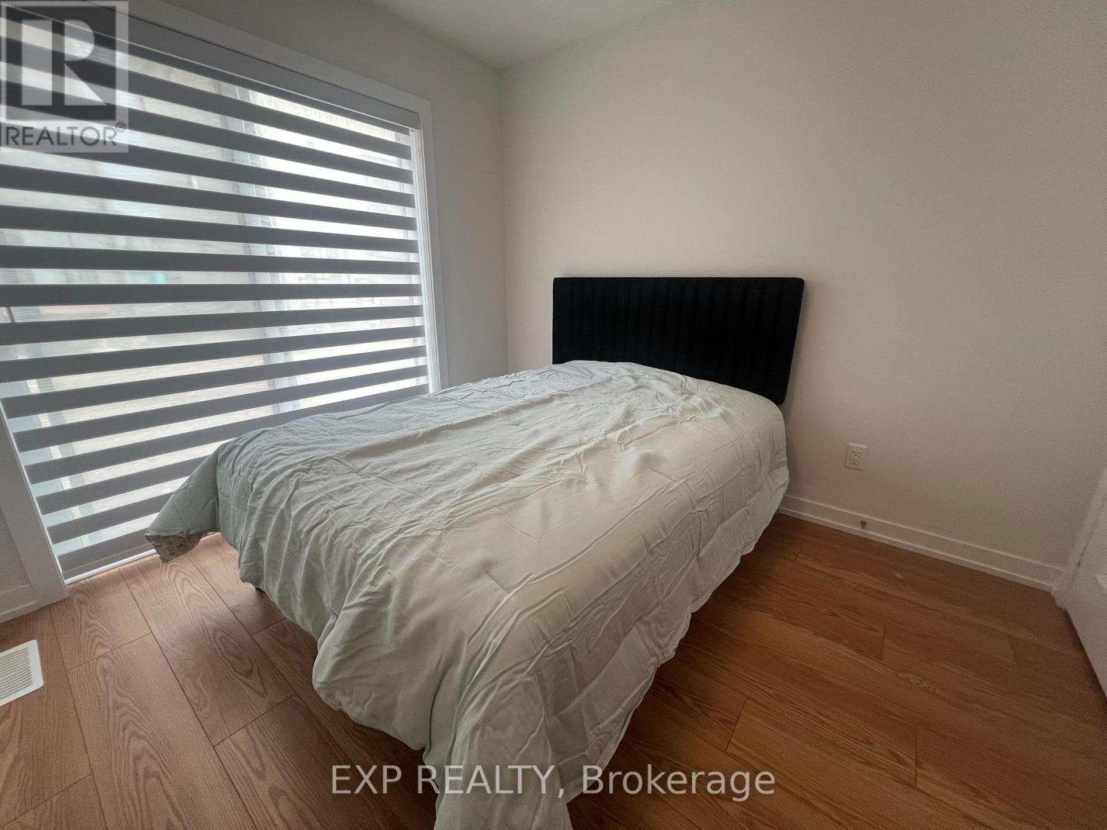 128 Danielle Moore Circle, Toronto, Ontario  M1P 0G9 - Photo 11 - E12520212