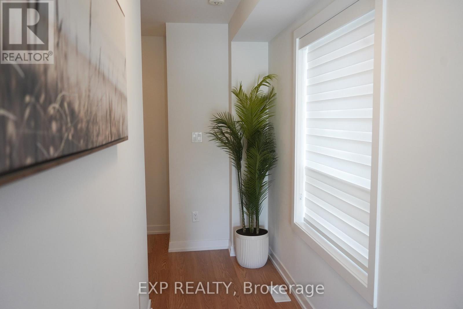 128 Danielle Moore Circle, Toronto, Ontario  M1P 0G9 - Photo 5 - E12520212