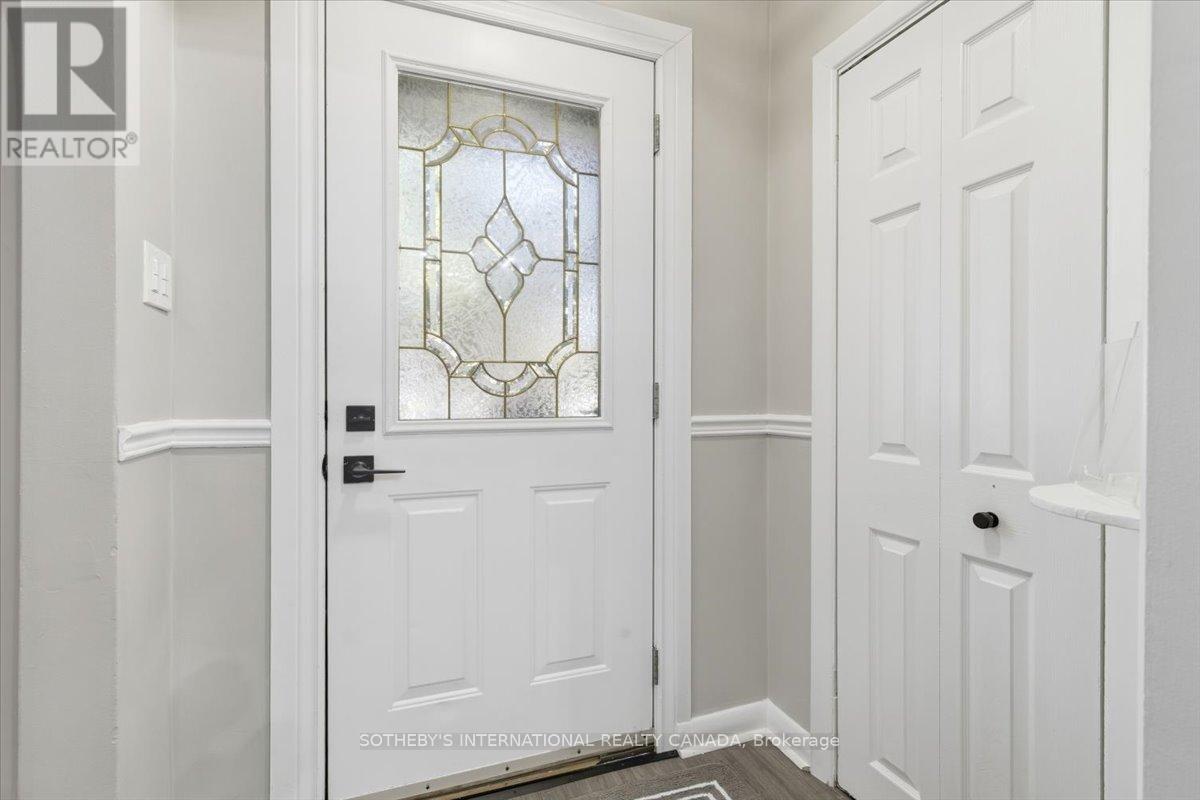 10 Roosevelt Avenue, Ajax, Ontario  L1S 2L2 - Photo 6 - E12520912