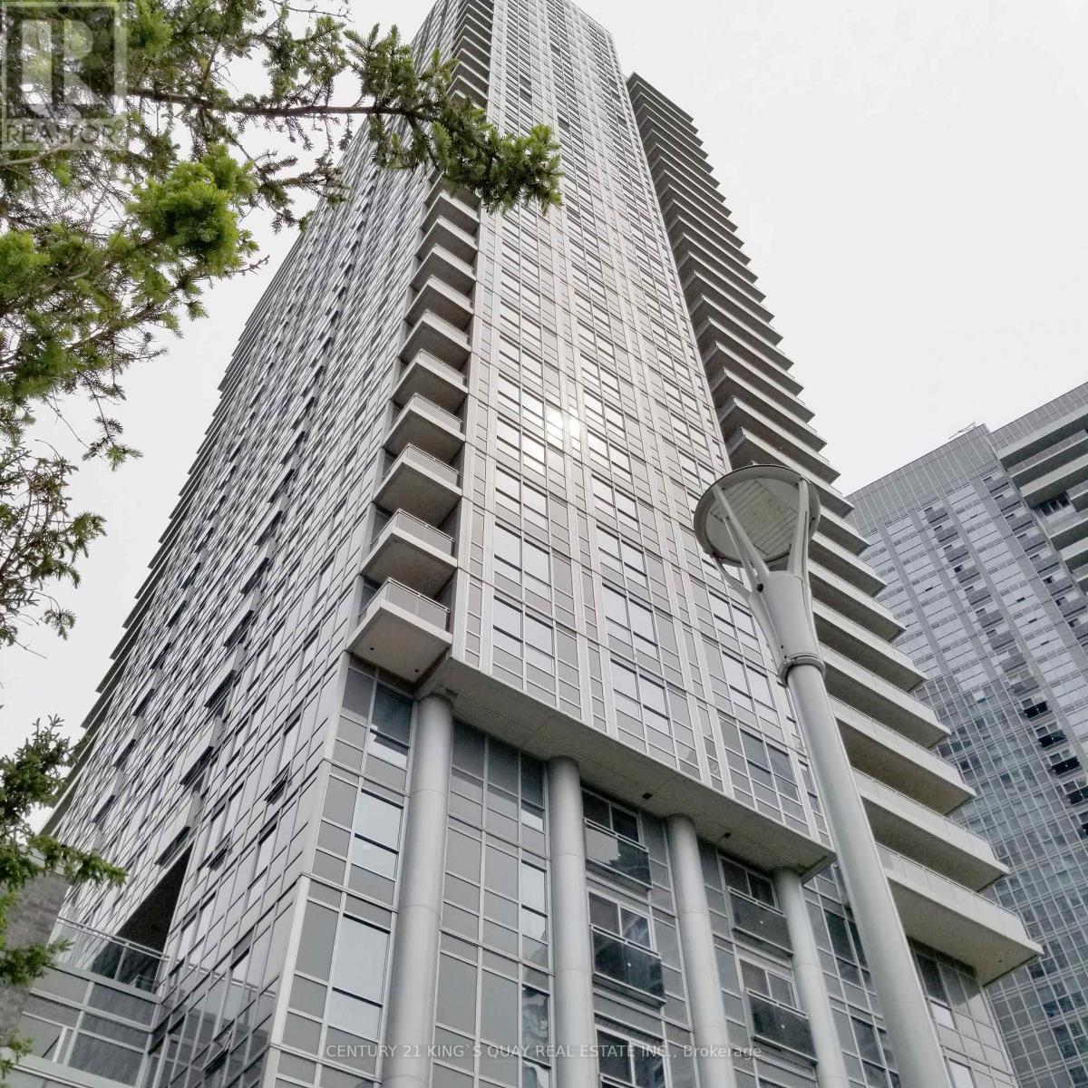 2408 - 255 VILLAGE GREEN SQUARE, Toronto, Ontario
