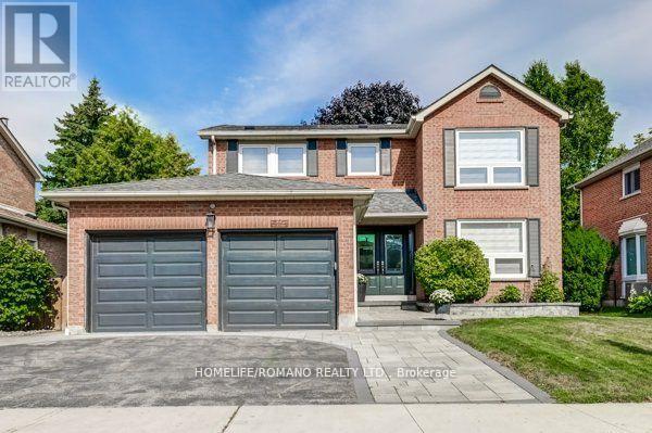 10 GLEN HILL DRIVE, Whitby, Ontario