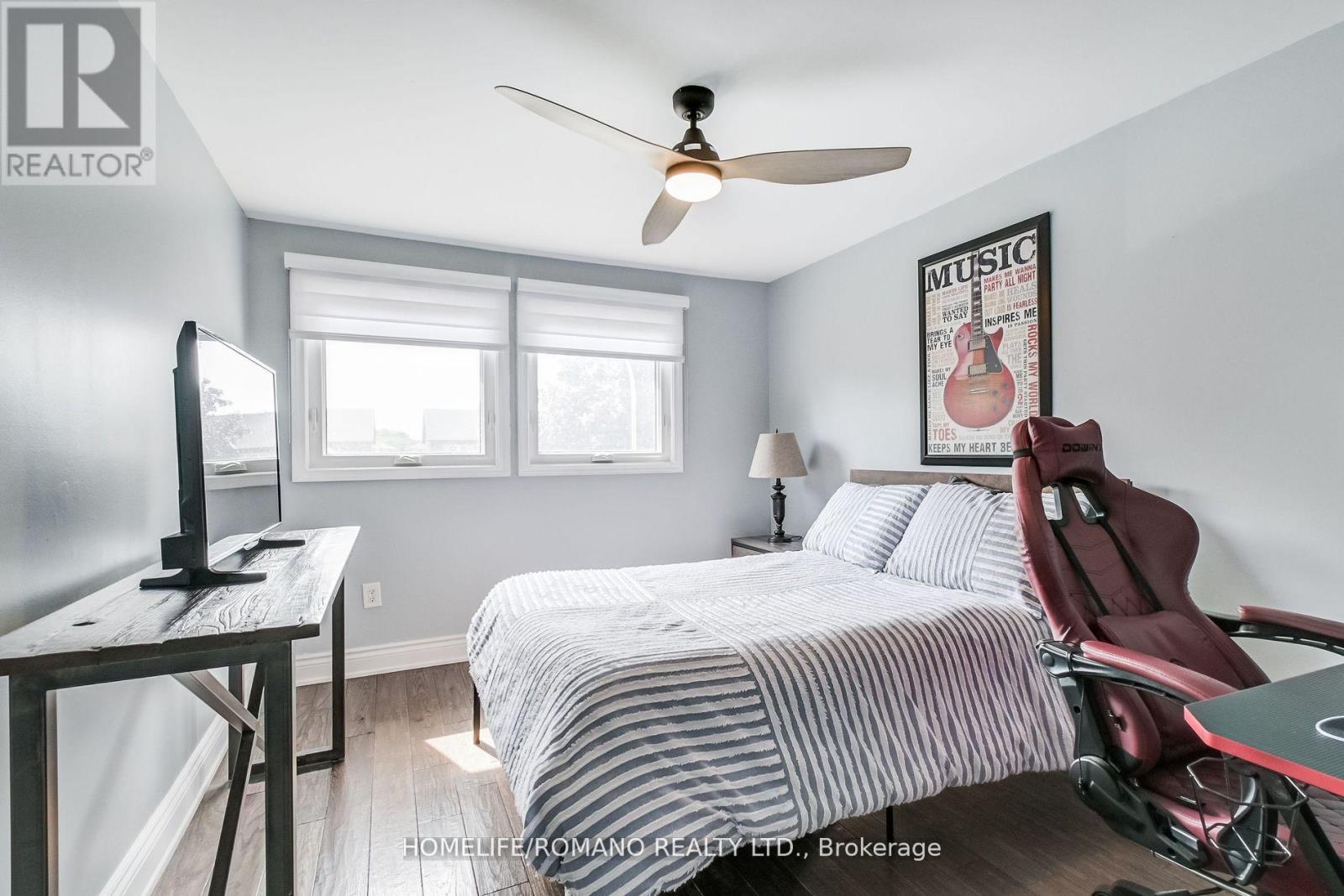 10 Glen Hill Drive, Whitby, Ontario  L1N 6Z9 - Photo 24 - E12521030