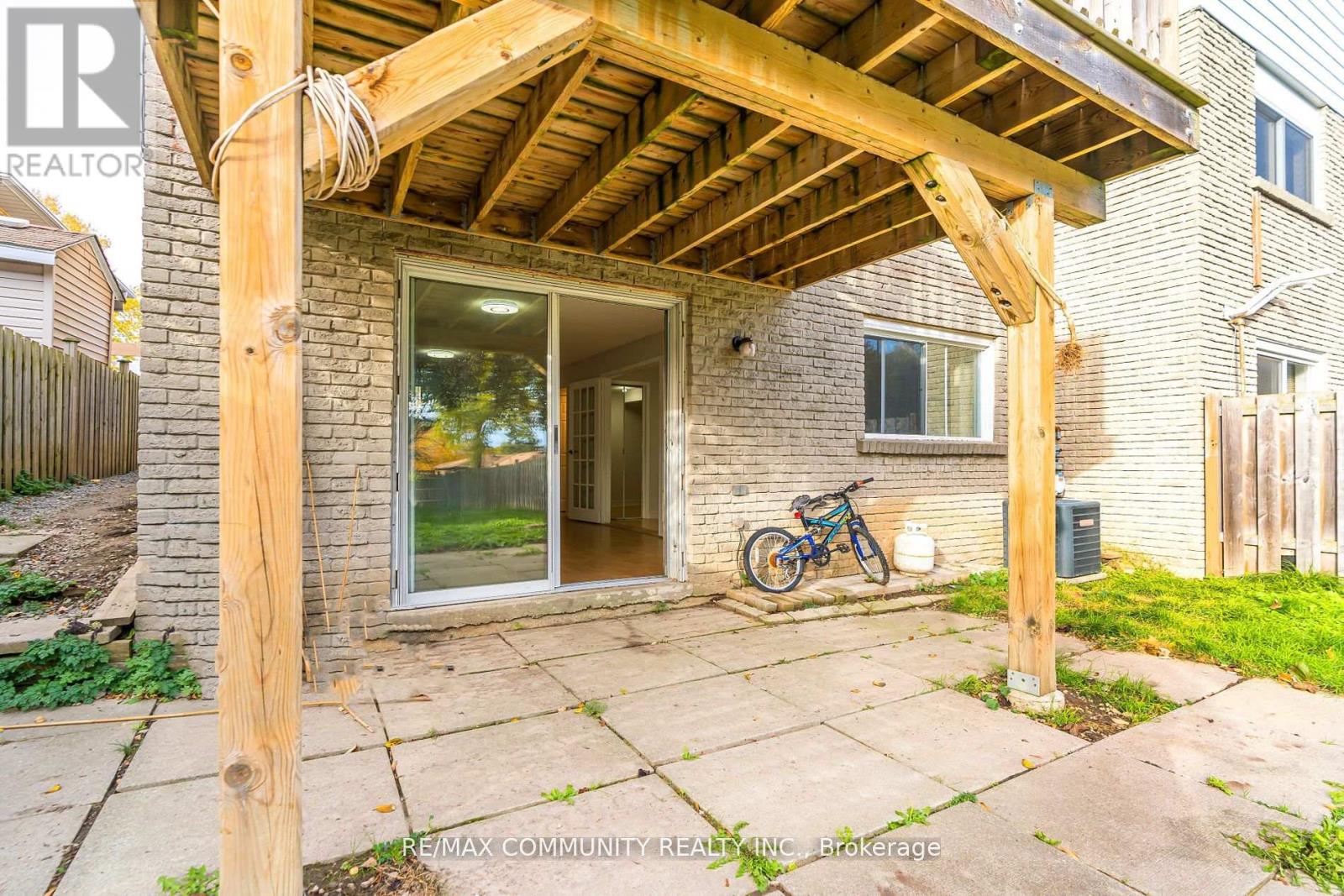 667 Westshore Boulevard N, Pickering, Ontario  L1W 3G2 - Photo 16 - E12521134