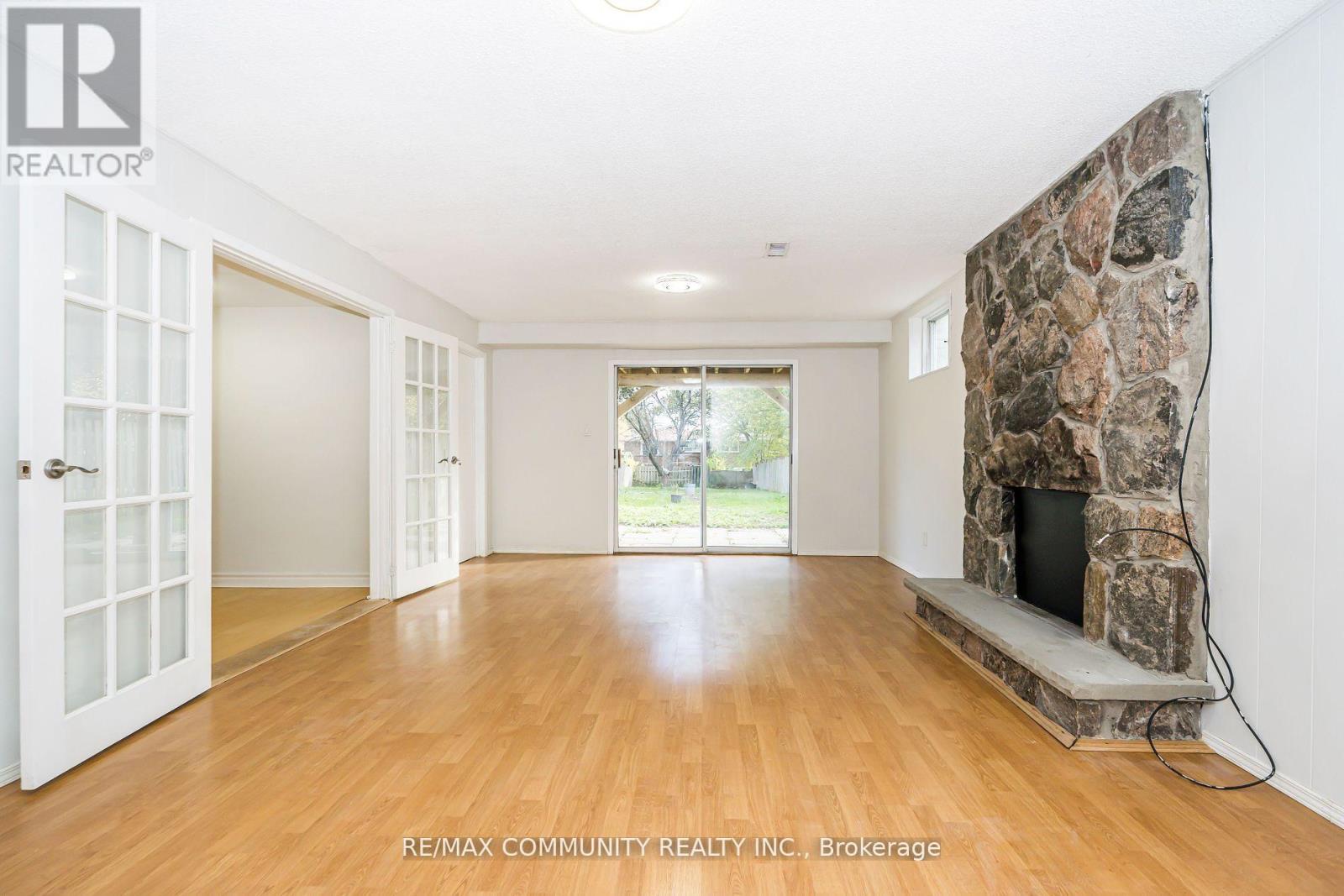 667 Westshore Boulevard N, Pickering, Ontario  L1W 3G2 - Photo 4 - E12521134