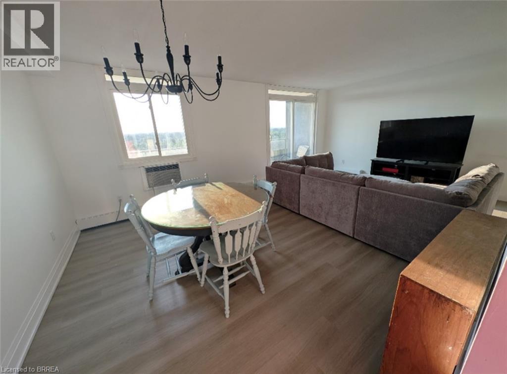 640 West Street Unit# 908, Brantford, Ontario  N3R 6M3 - Photo 4 - 40785135