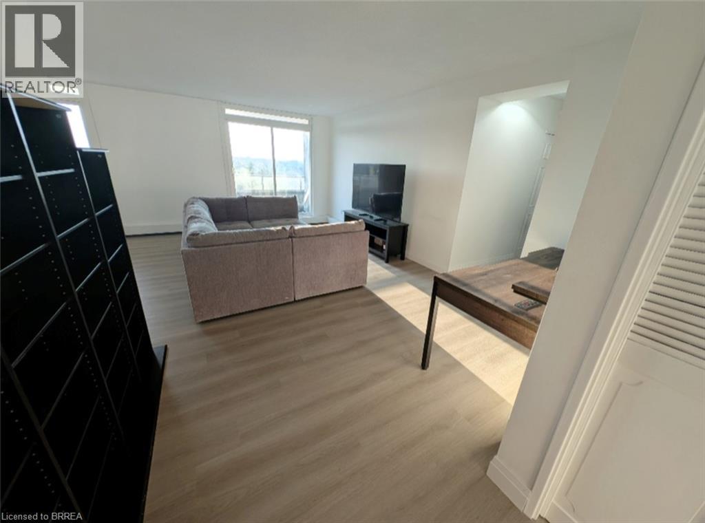 640 West Street Unit# 908, Brantford, Ontario  N3R 6M3 - Photo 6 - 40785135