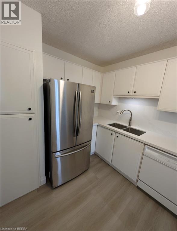 640 West Street Unit# 908, Brantford, Ontario  N3R 6M3 - Photo 9 - 40785135