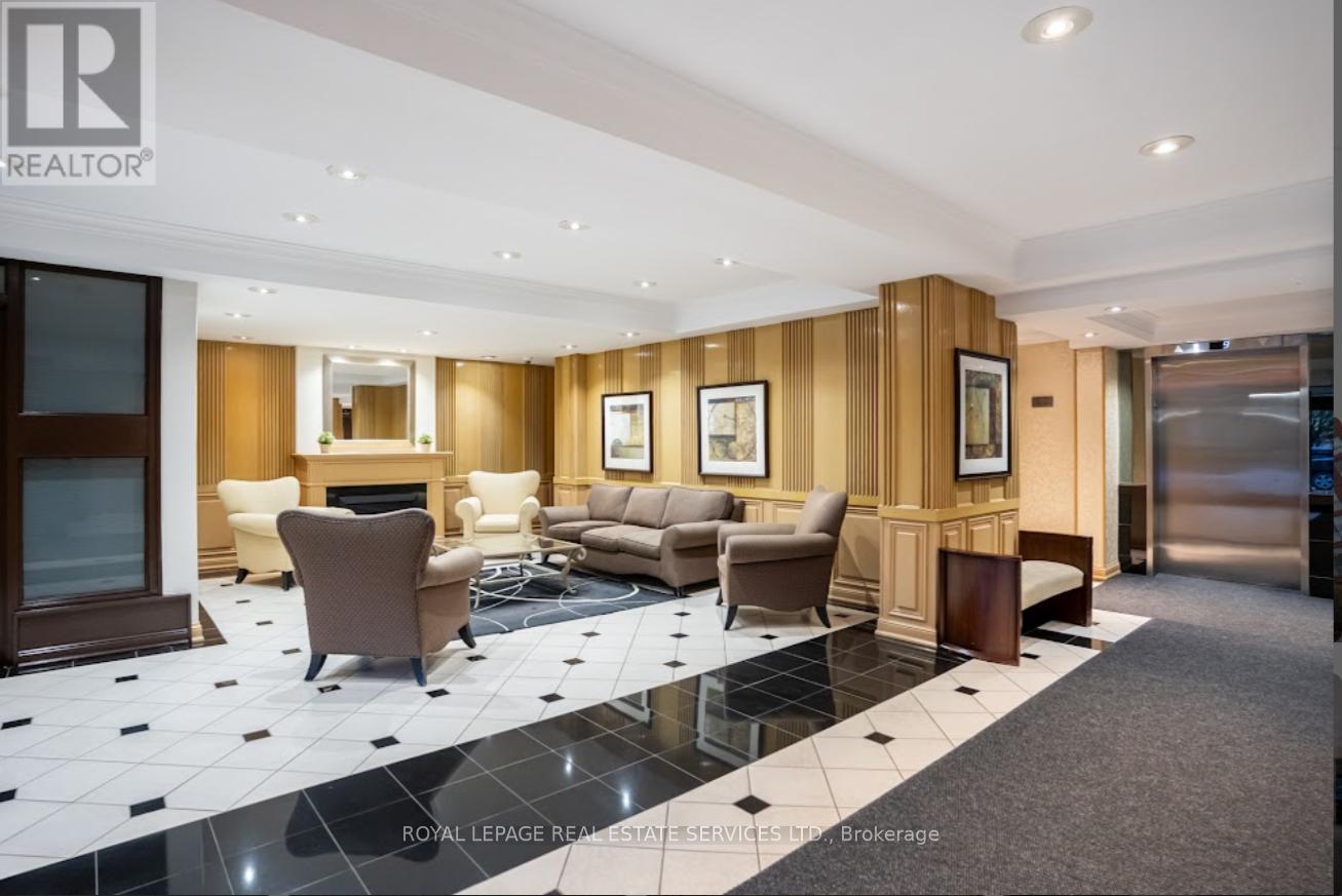 536 - 22 Southport Street, Toronto, Ontario M6S 4Y9 - Photo 3 - W12505494