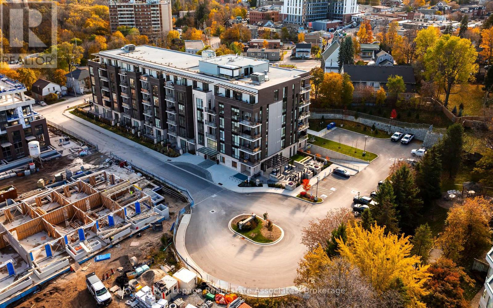 303 - 42 Mill Street, Halton Hills (Georgetown), Ontario  L7G 0P9 - Photo 34 - W12514744