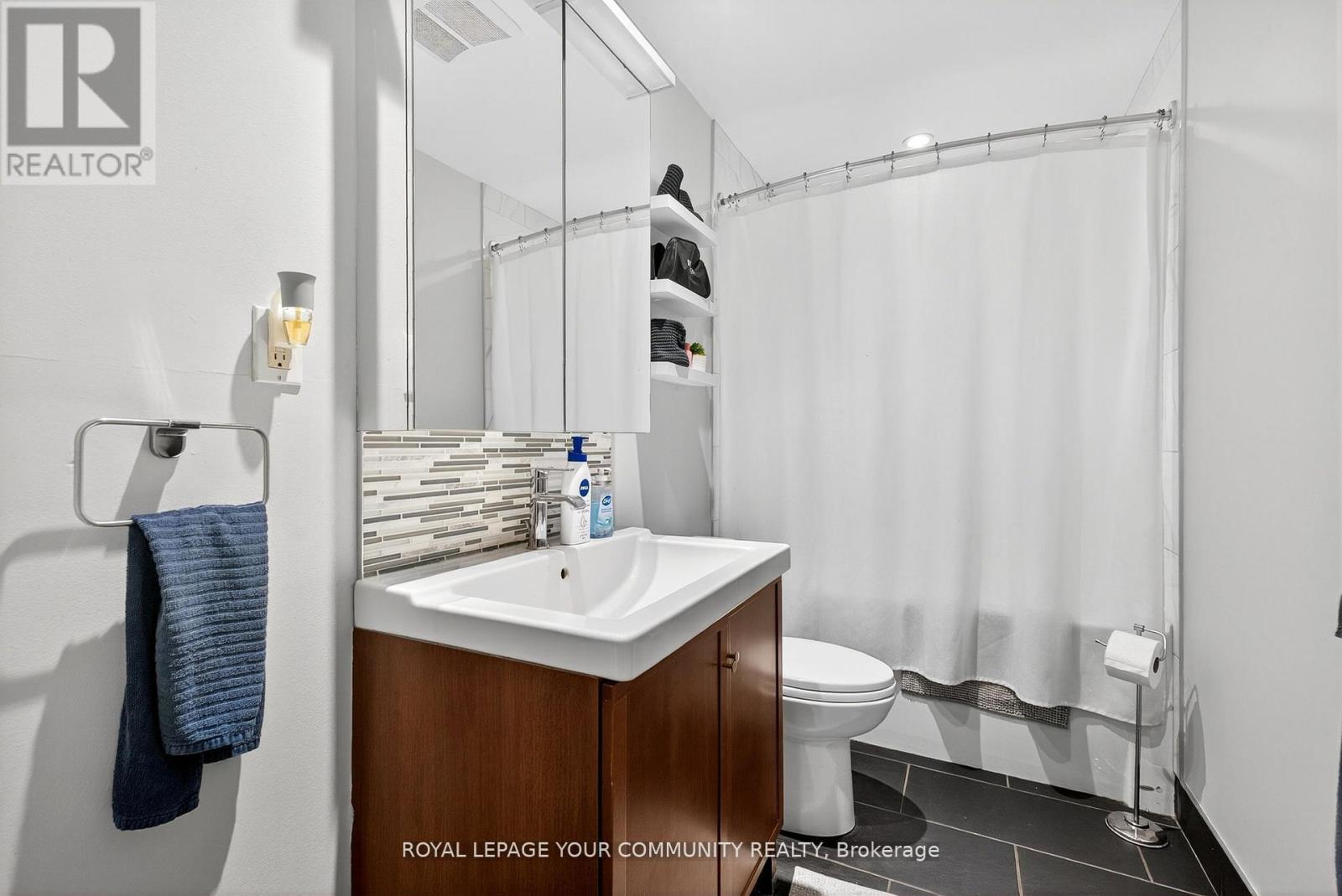 67 Monkswood Crescent, Newmarket, Ontario  L3Y 2J9 - Photo 27 - N12520898