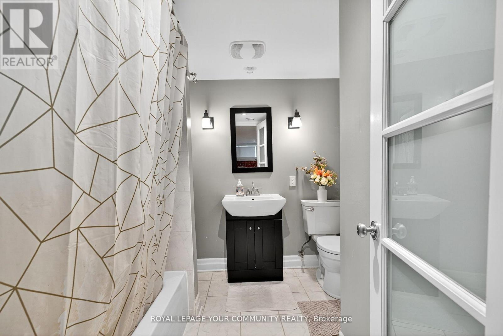 67 Monkswood Crescent, Newmarket, Ontario  L3Y 2J9 - Photo 31 - N12520898