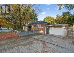 67 MONKSWOOD CRESCENT, Newmarket, Ontario