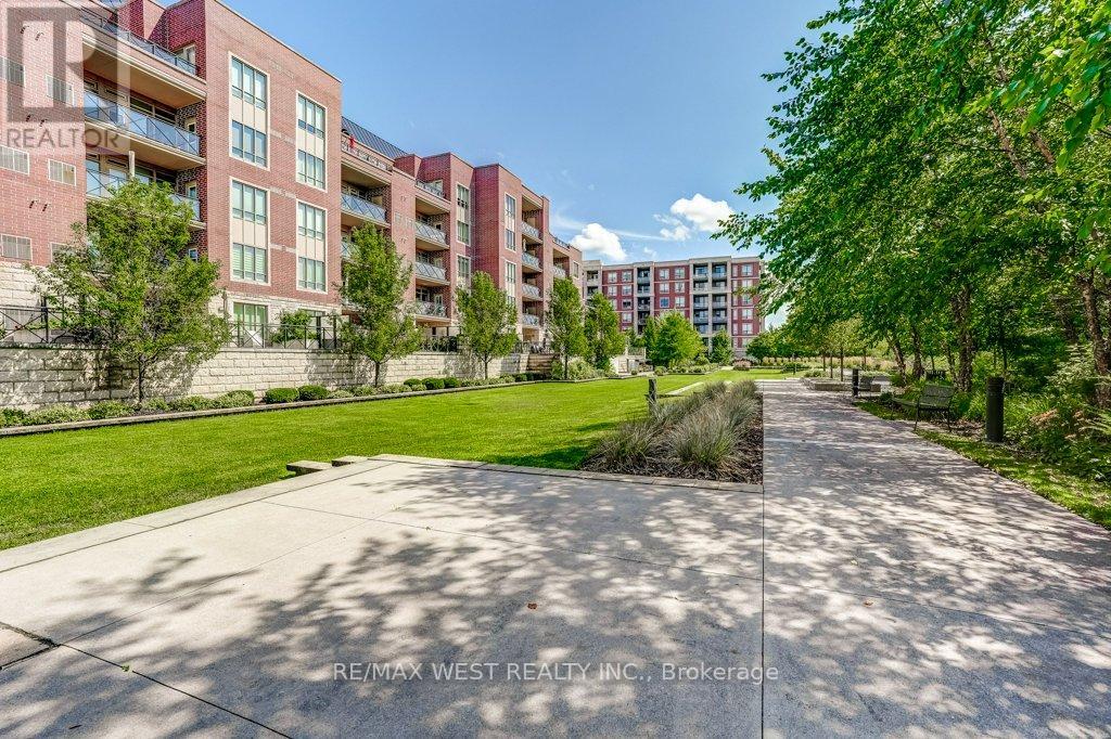 404 - 35 Baker Hill Boulevard, Whitchurch-Stouffville, Ontario  L4A 1P8 - Photo 39 - N12520954