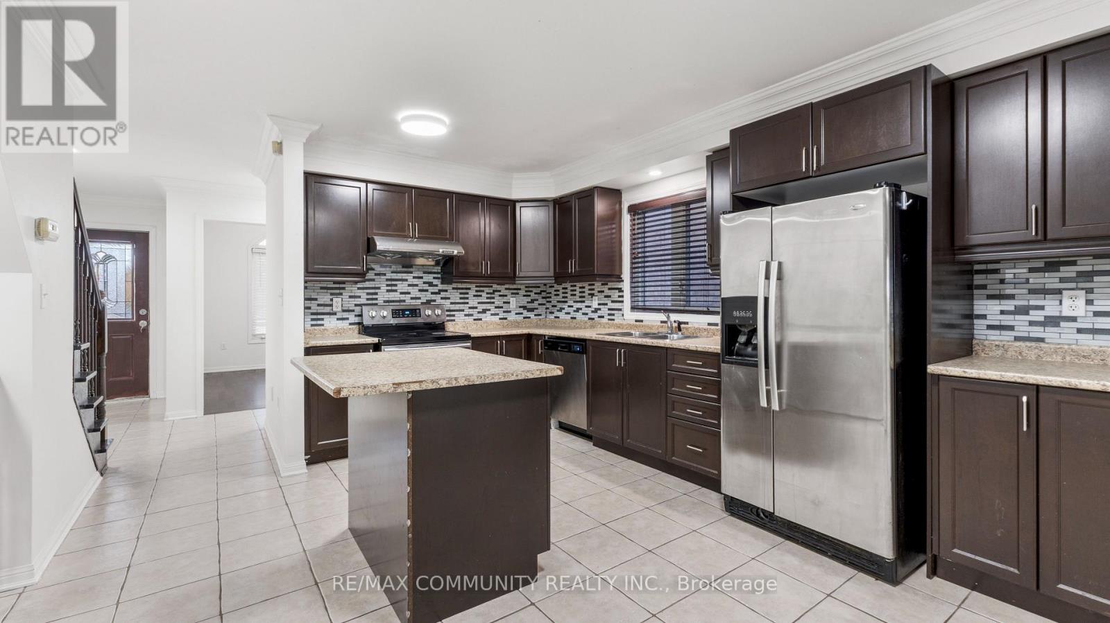 76 John W Taylor Avenue, New Tecumseth, Ontario  L9R 0C9 - Photo 7 - N12520968