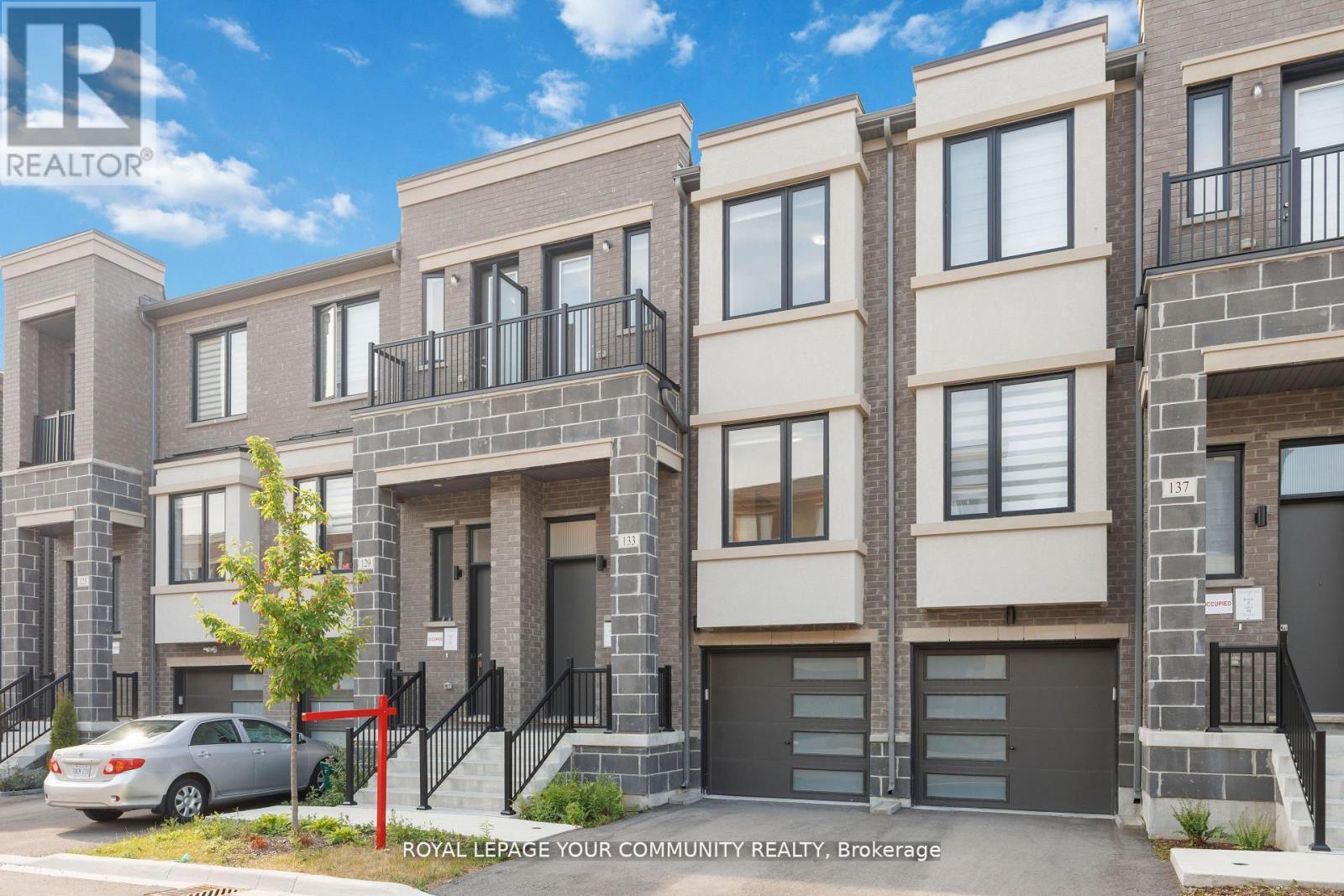 133 Rattenbury Road, Vaughan, Ontario  L6A 5C6 - Photo 2 - N12520994