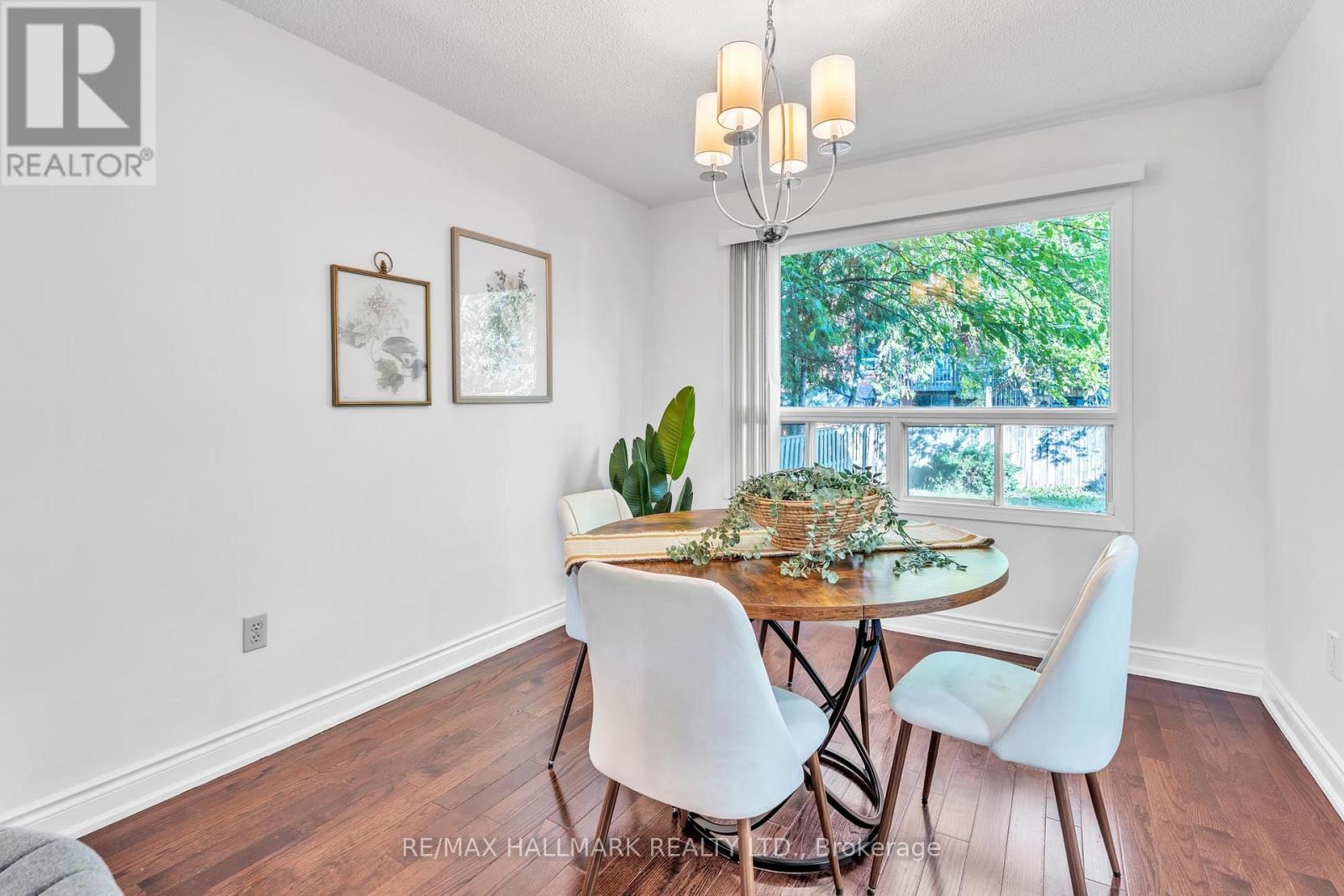 48 Bingham Street, Richmond Hill, Ontario  L4C 9R2 - Photo 11 - N12521124