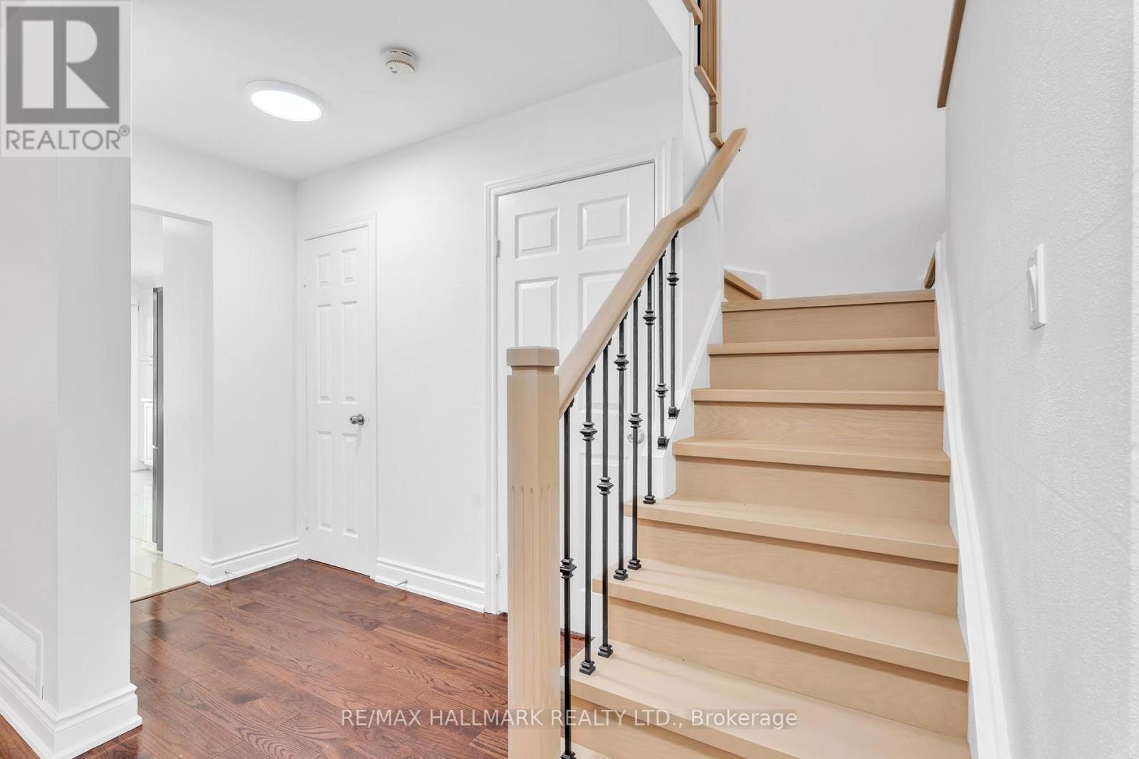 48 Bingham Street, Richmond Hill, Ontario  L4C 9R2 - Photo 20 - N12521124