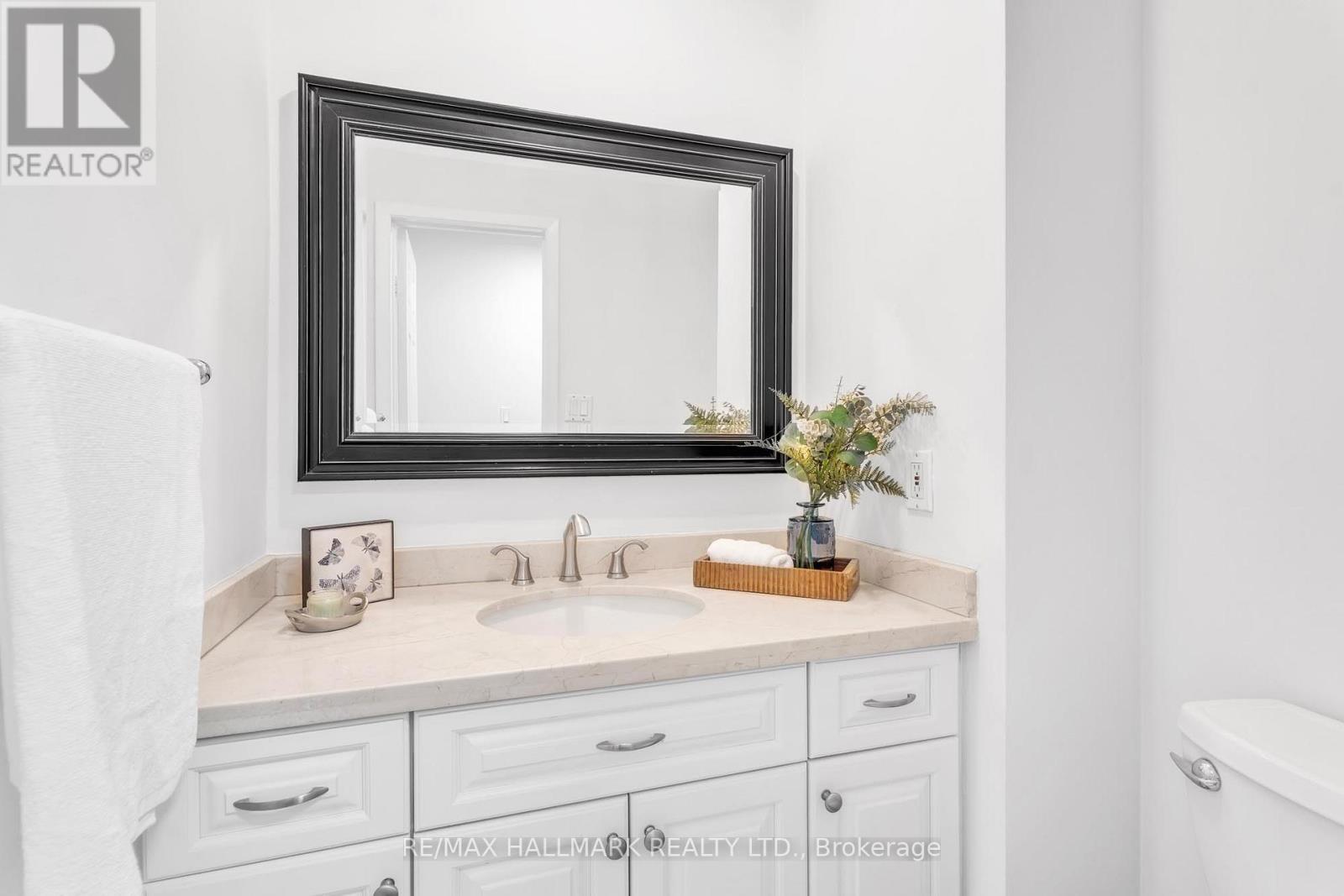 48 Bingham Street, Richmond Hill, Ontario  L4C 9R2 - Photo 21 - N12521124