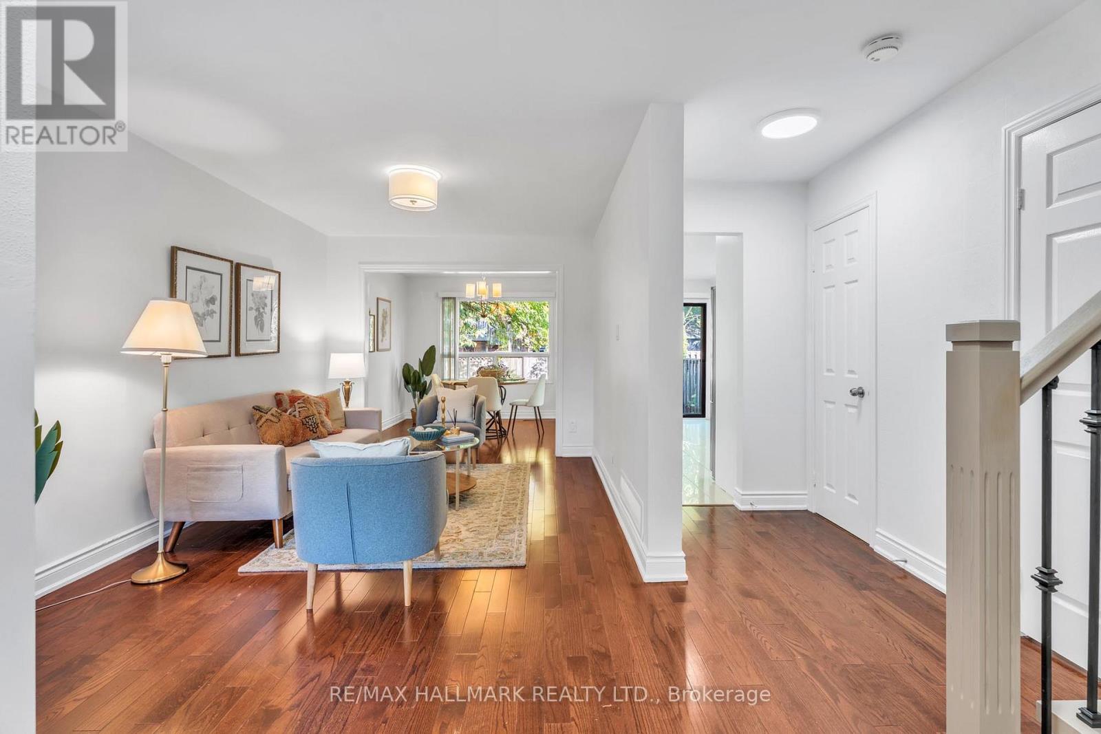 48 Bingham Street, Richmond Hill, Ontario  L4C 9R2 - Photo 4 - N12521124