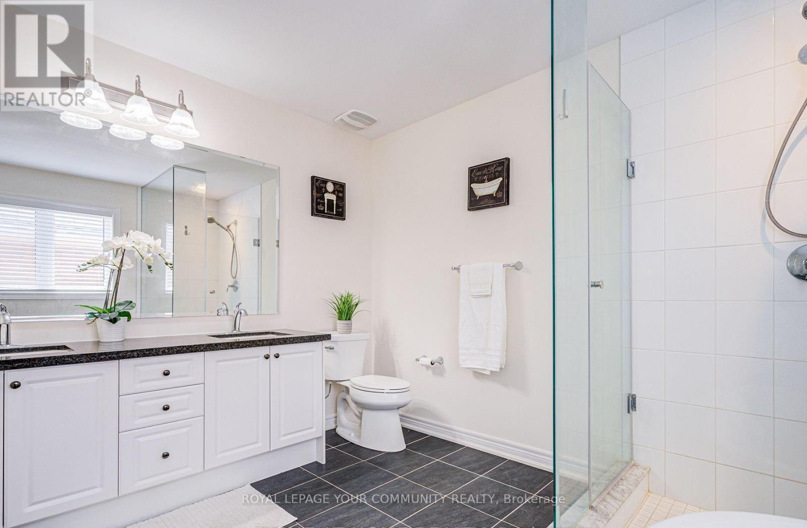 290 Silk Twist Drive, East Gwillimbury, Ontario  L9N 0V4 - Photo 14 - N12521130