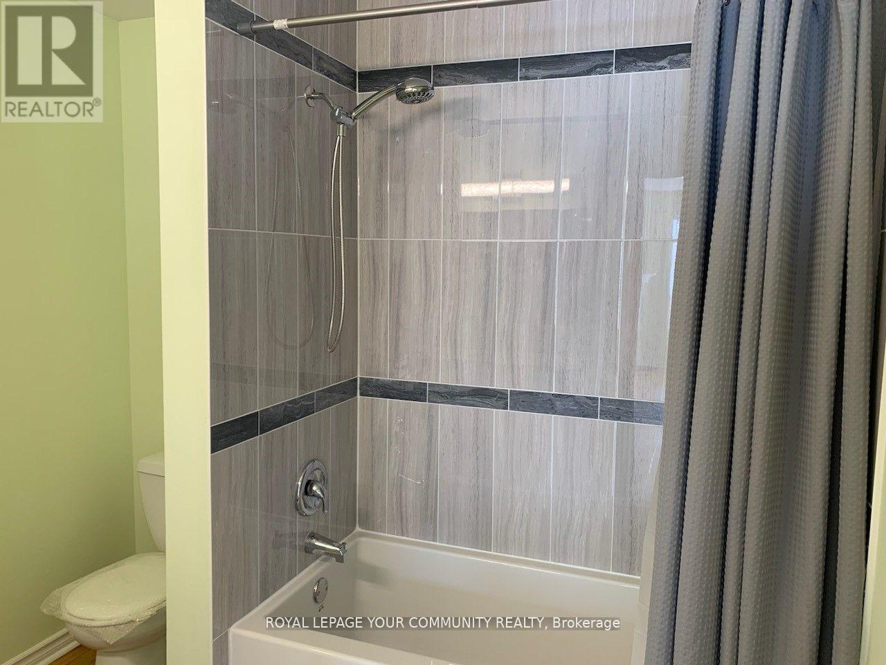 Main Floor - 24 Sun King Crescent, Barrie, Ontario  L4M 7J9 - Photo 28 - S12521094