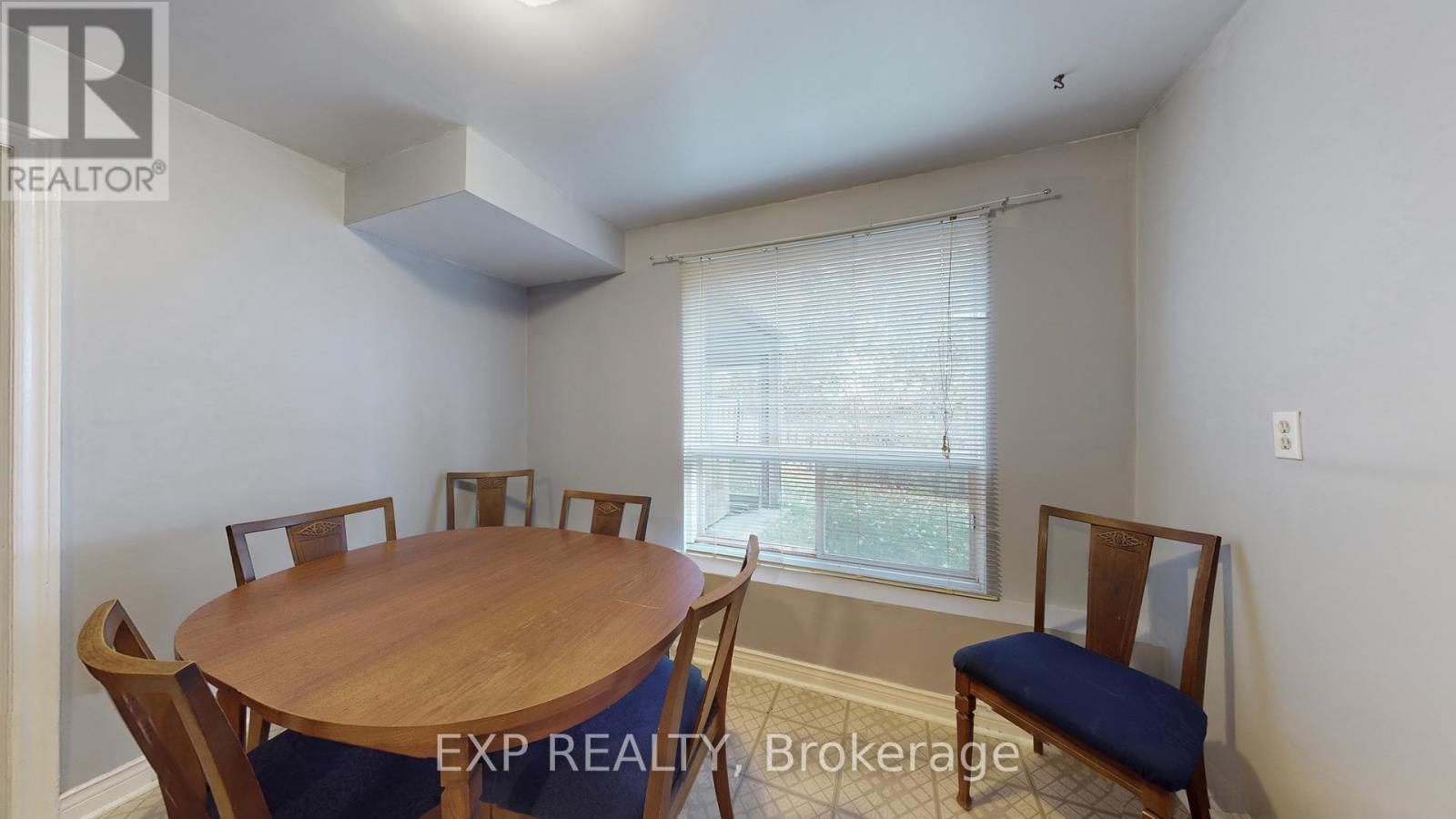 4 Trillium Crescent, Barrie, Ontario  L4N 5P5 - Photo 35 - S12521140