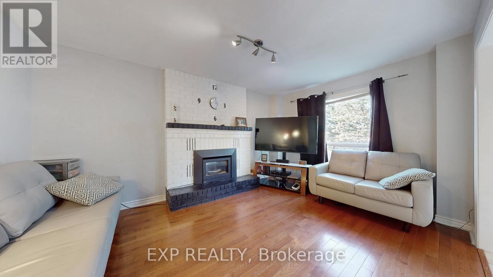 4 Trillium Crescent, Barrie, Ontario  L4N 5P5 - Photo 6 - S12521140