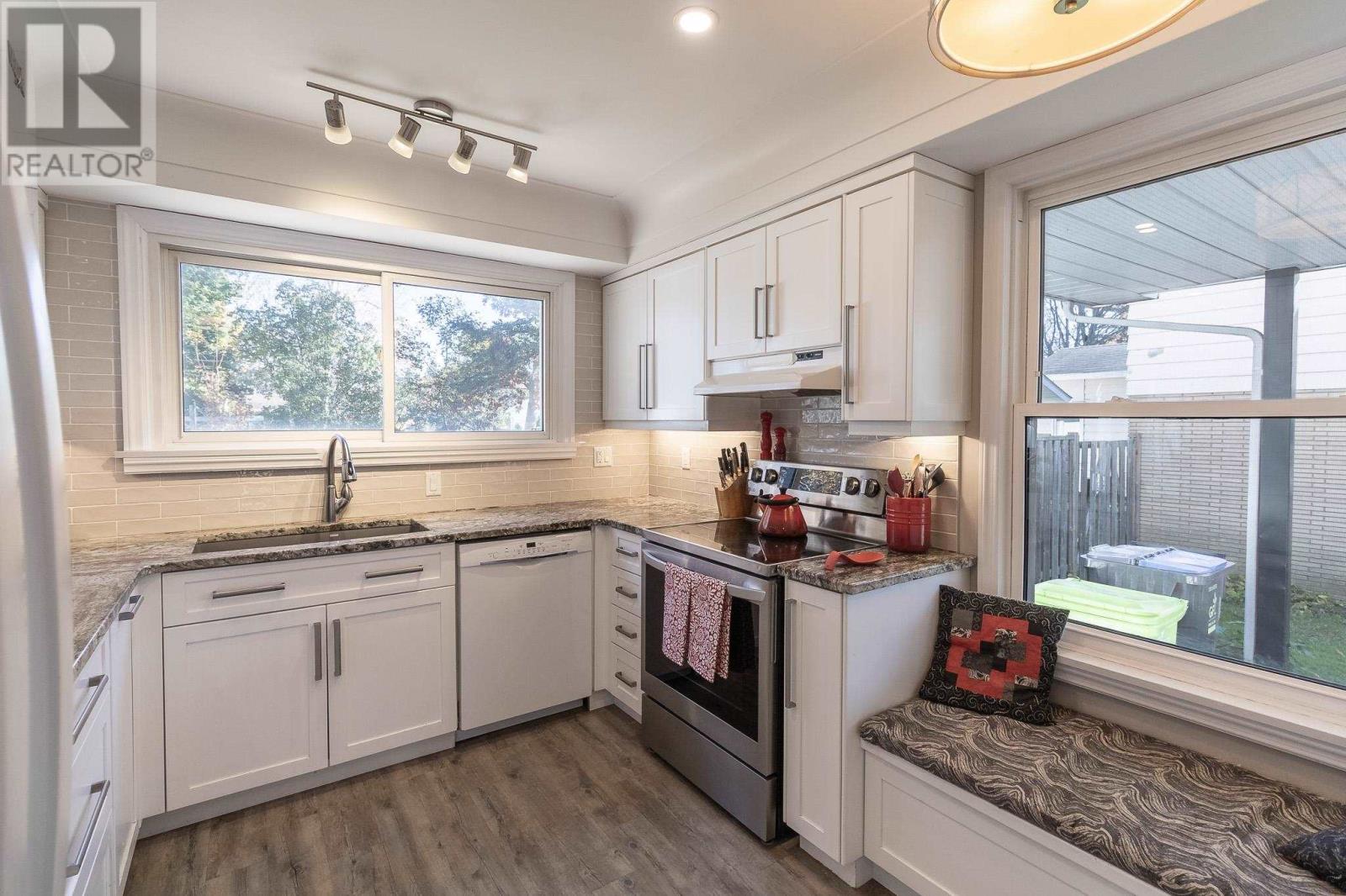 134 Florwin Dr, Sault Ste. Marie, Ontario  P6A 4J1 - Photo 4 - SM253109