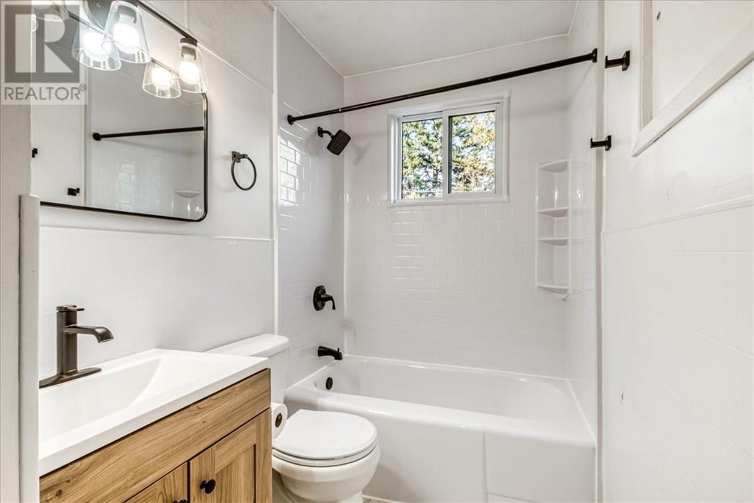 250 Eighth Avenue, Lively, Ontario P3Y 1M5 - Photo 10 - 2125514