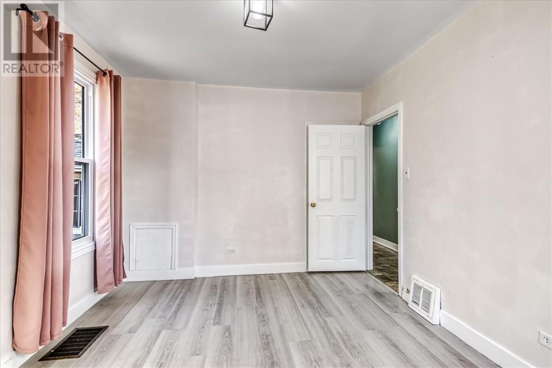 250 Eighth Avenue, Lively, Ontario P3Y 1M5 - Photo 13 - 2125514