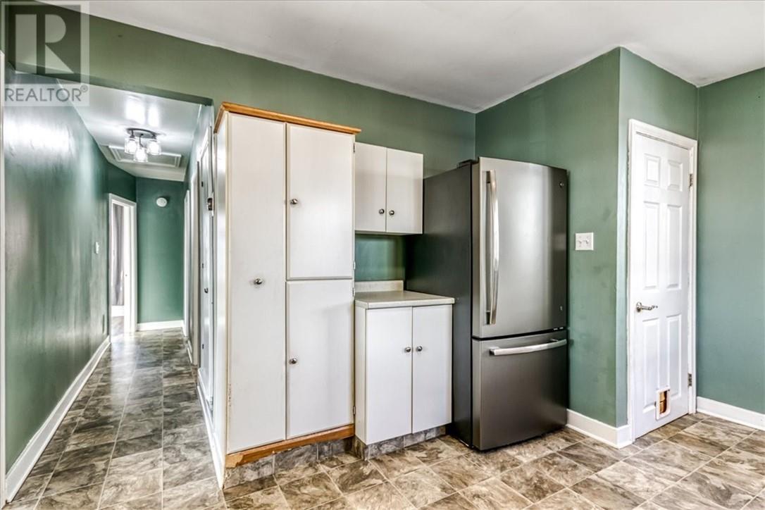 250 Eighth Avenue, Lively, Ontario P3Y 1M5 - Photo 9 - 2125514