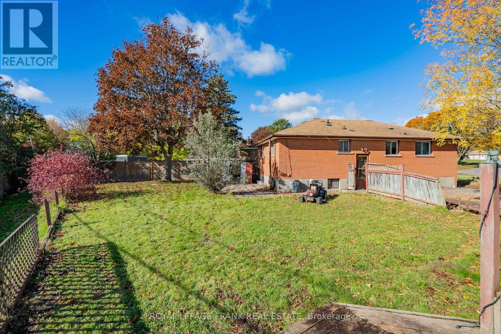 23 Sunset Road, Clarington, Ontario  L1C 2E5 - Photo 12 - E12521242